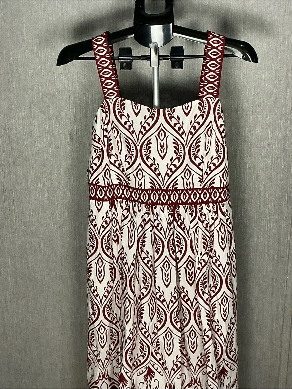 Talbots White and Burgundy Printed Maxi Dress Size 8 - Picture 4 of 12
